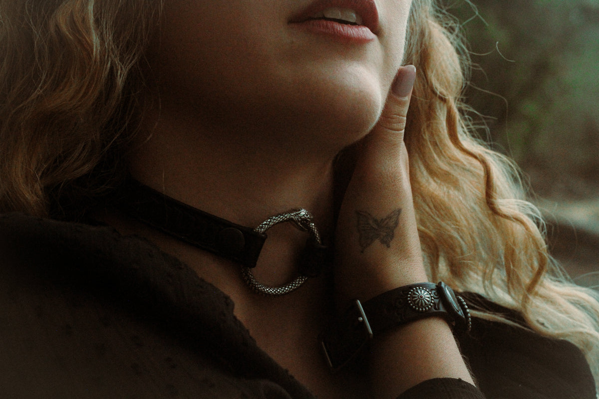 Ouroboros Choker